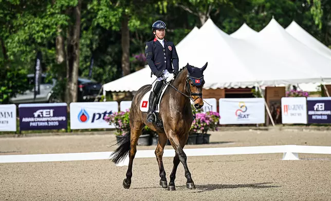 林樂兒取得殘疾人盛裝舞步團體賽銀牌。