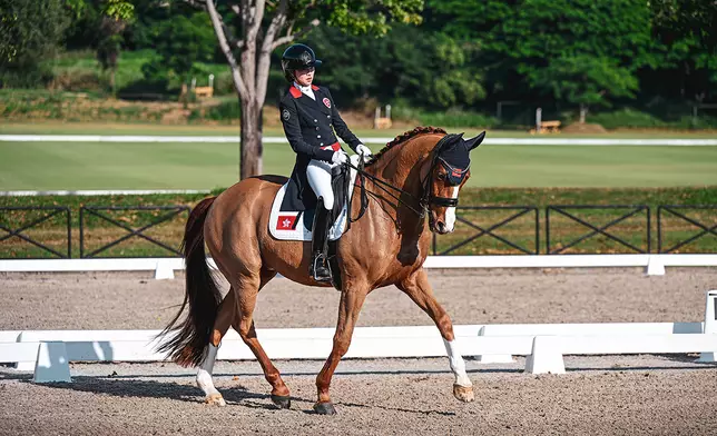 陳萃彥於盛裝舞步賽團體賽取得銅牌。