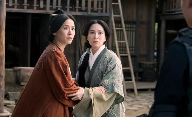 宣萱（飾 烏廷芳）、郭羡妮（飾 琴清）