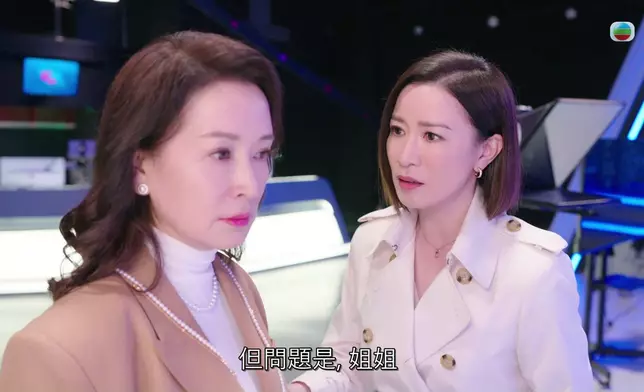 個樣勁失焦，完全係行屍走肉Feel。