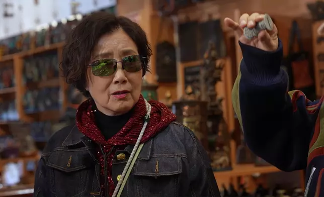 買隻杯都可以耍出咁多花槍，佩服佩服。