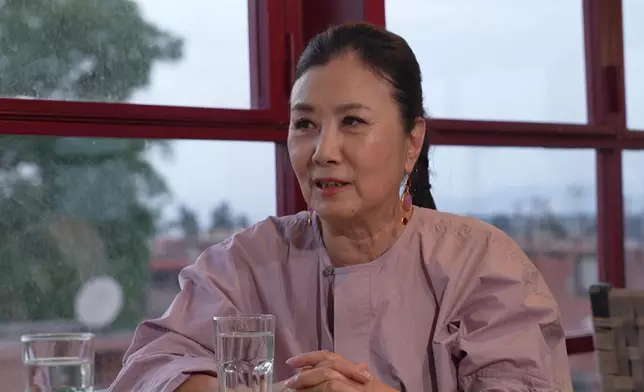 阮浩棕席間一再展示對阿姐專業精神嘅佩服。