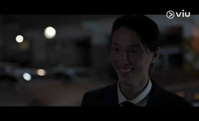 尹施允飾演黑車交易集團首腦。Viu提供圖片