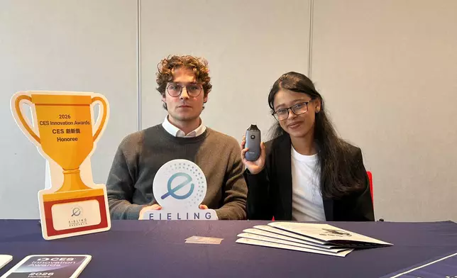 意領科技有限公司商務專員Nur Nashita。巴士的報記者攝