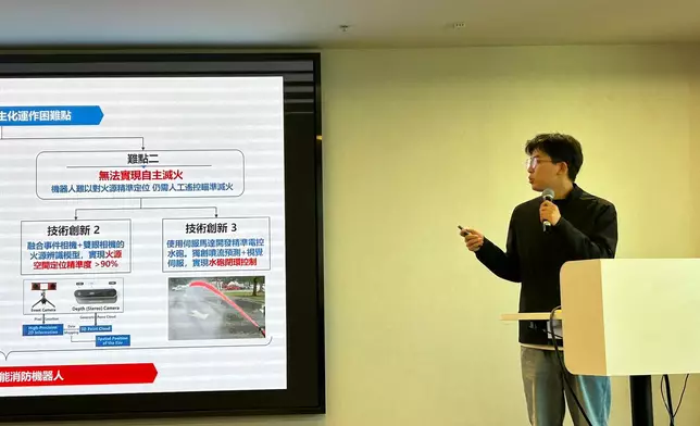 連山動力科技有限公司高級研發工程師鄭宏泰。巴士的報記者攝