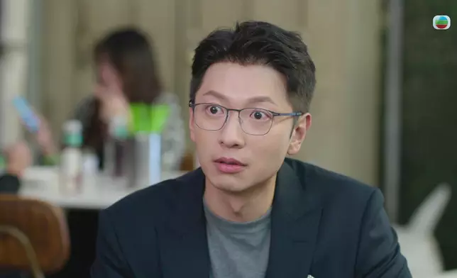 邵律師反應好搞笑。