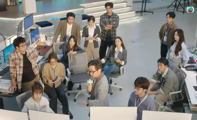 下周一播出大結局的《新聞女王2》，昨晚一集劇情高潮迭起。