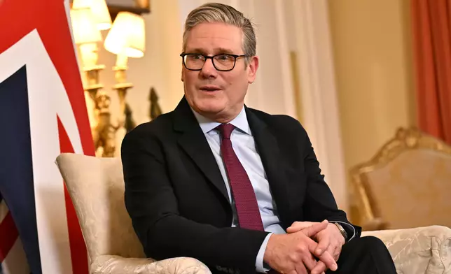 英國首相首相施紀賢。AP圖片