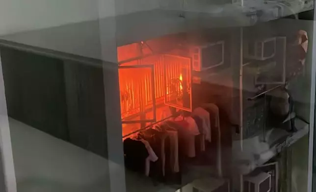 鞍山錦豐苑錦莉閣一單位起火。Threads圖片