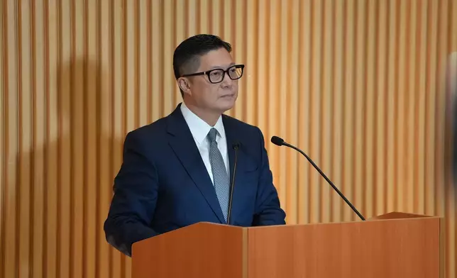 保安局局長鄧炳強就黎智英案會見傳媒。巴士的報記者攝