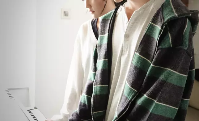 Edwin Tong欣賞陳書昕好快就能投入氛圍，帶動成個故事。