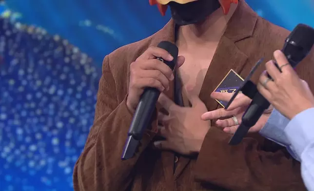 「獅子王」《誰來愛我》。