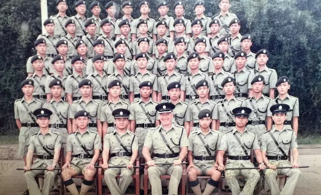 少警學員在受訓期間培養出深厚的同袍情誼。