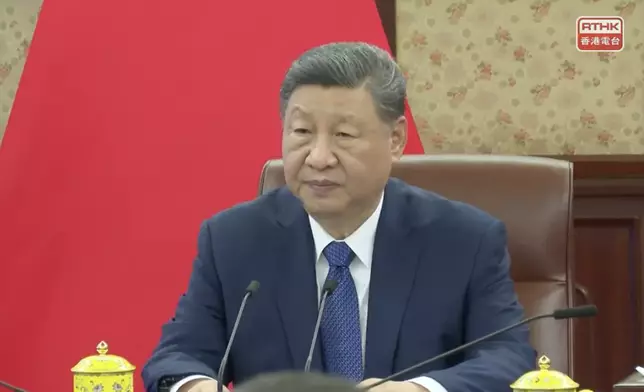 李家超赴京向習近平述職時，習近平表達了對大埔火災的關注。香港電台直播截圖