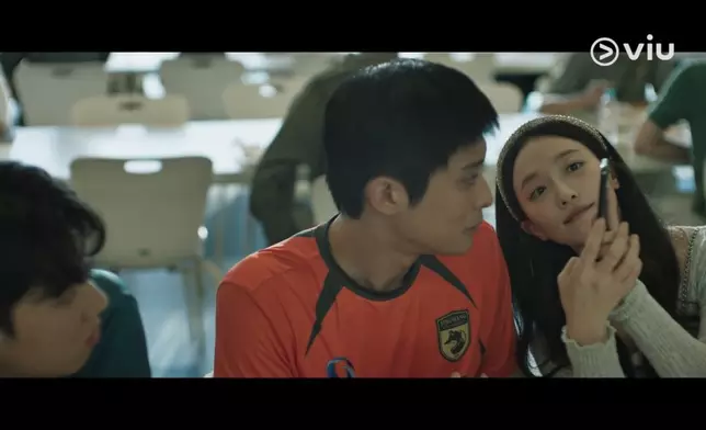 現年33歲的表藝珍儼如大學生。Viu提供圖片