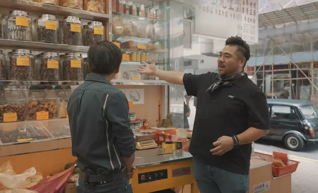 Jacky經營的海味店，正好為煲仔飯提供靚食材。