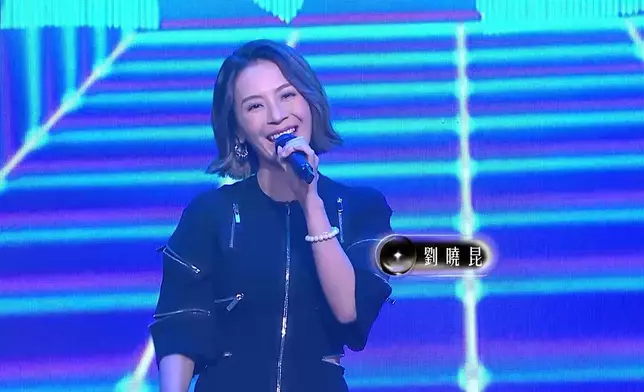 《中3》選手打頭陣合唱《敢愛敢做》