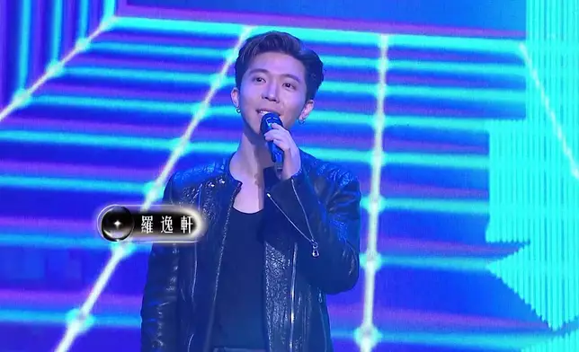 《中3》選手打頭陣合唱《敢愛敢做》