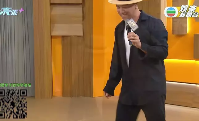 海選時以MJ經典《You Are Not Alone》。