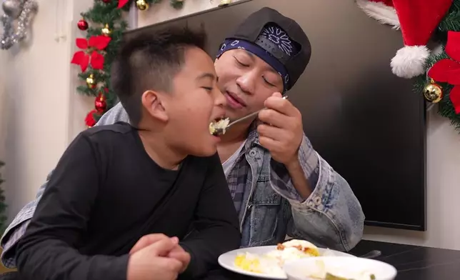 原來科亞高巴有一個好可愛的餅印仔仔Jacob。