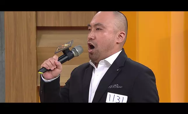 先導特輯《中年好聲音4之百強誕生》，當中較為吸睛的超強男高音選手，聽到連海兒及張佳添也目瞪口呆。