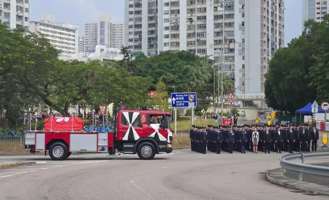 何偉豪靈車在宏福苑舉行路祭。巴士的報記者攝