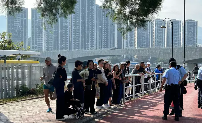 巴士的報記者攝