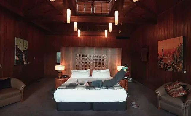 另外一間由最古老倉庫改建、全澳洲第一間以藝術為題嘅酒店都好有特色。