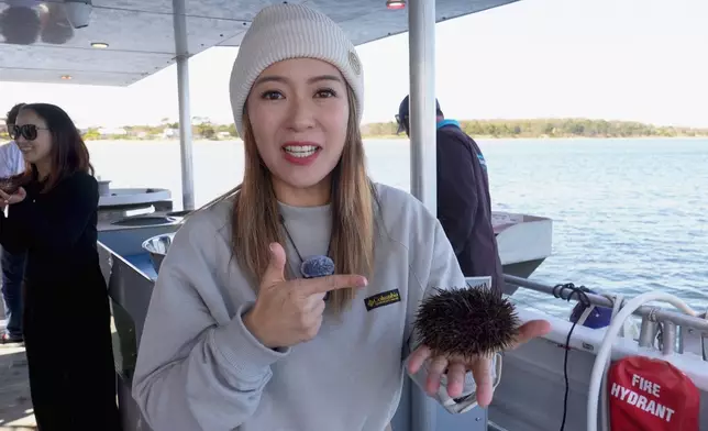 呢個超新鮮船河海鮮宴超正。