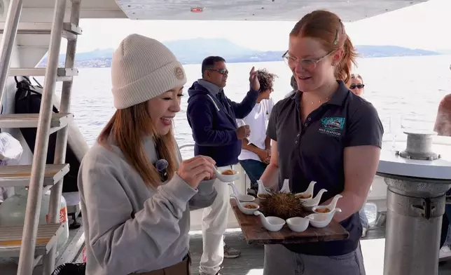 呢個超新鮮船河海鮮宴超正。