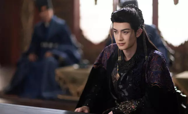 錦繡國鎮南王夏靜石（陳鶴一飾）