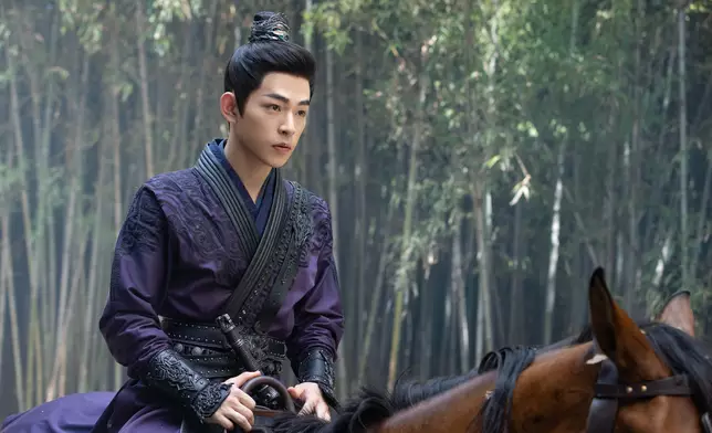 鳳字營副將辜余（瞿楚原飾）