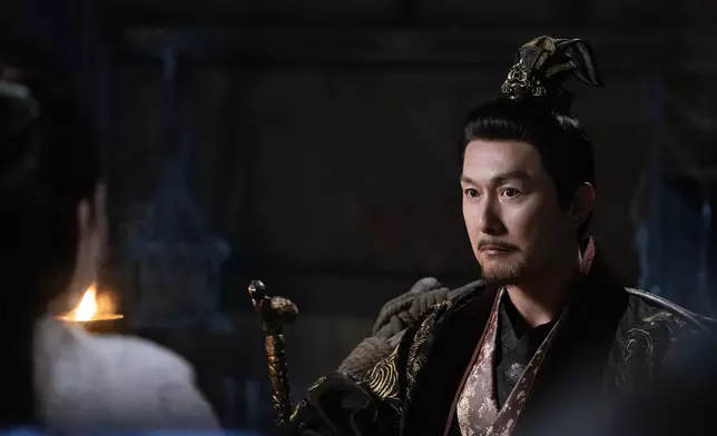 慕容仲（盧星宇飾）