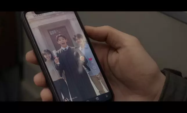 那些年的三人行，點滴在心頭。