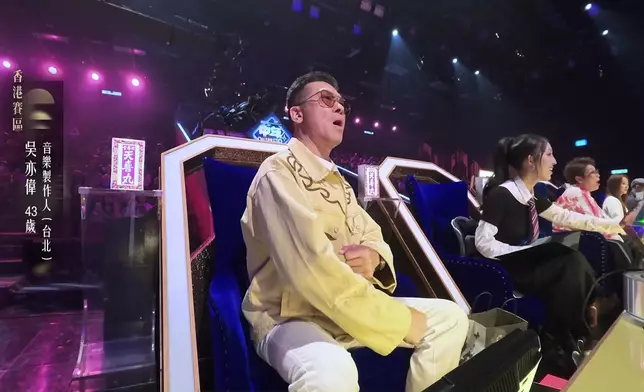 張佳添仲聽到好Hight跟住唱埋一份。