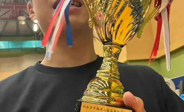 哥將這份拼搏精神延伸至演藝事業，坦言入圍是專業認可，承諾在演員與歌手路上繼續迎難而上，全力以赴。