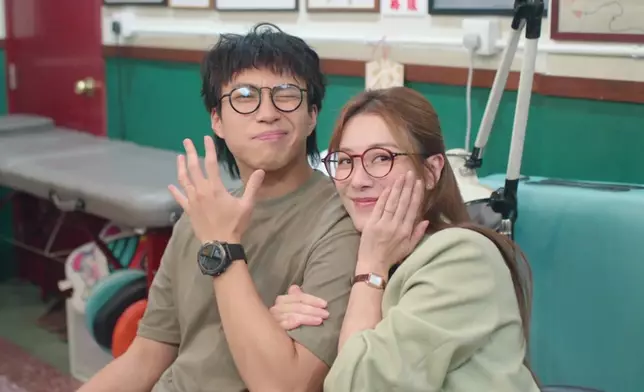 坤哥與姜大衛、羅子溢等好戲之人競逐殊榮。