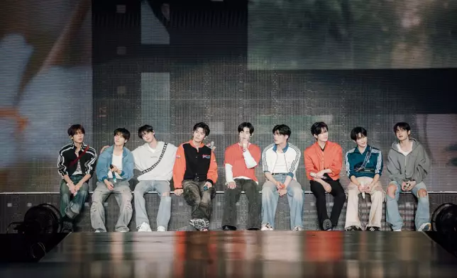 ZB1為香港粉絲準備了《Lonely Christmas》。主辦單位提供圖片