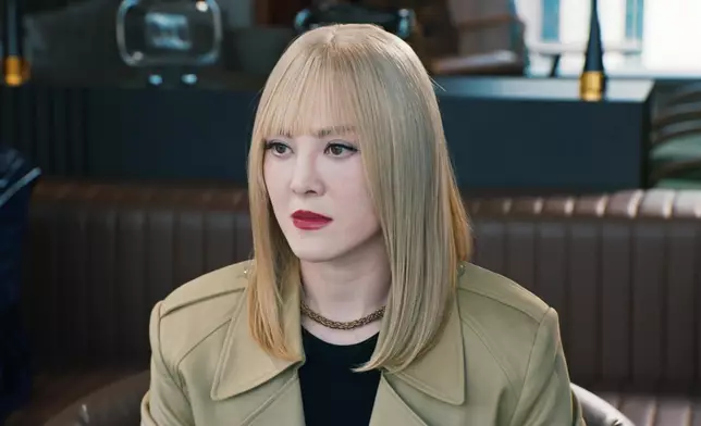 何慈茵在劇中各種造型，套套吸睛。