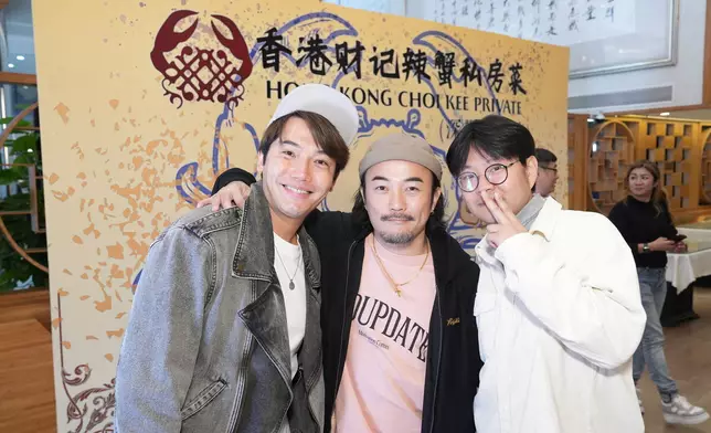 黃建東與羅天池兩位「功夫之人」難得碰頭，台下雞啄唔斷，傾得相當投契。