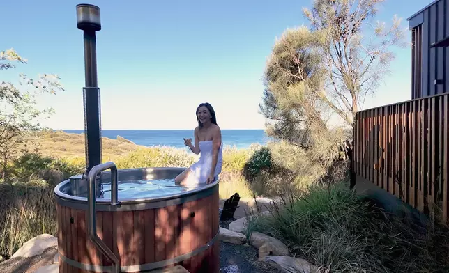 房外更可浸溫泉。