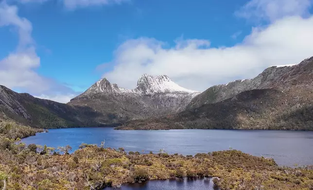 Christy先到搖籃山玩手作皮划艇，十分治癒。