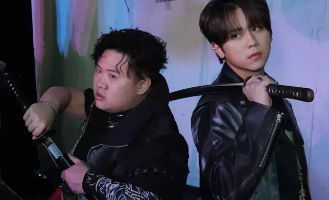 「特務肥姜」相隔4年再度合體強強聯手合作新歌《獅虎流》。