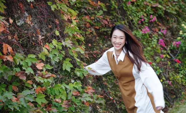 談到新一年目標，曾文心盼挑戰多棲發展 。