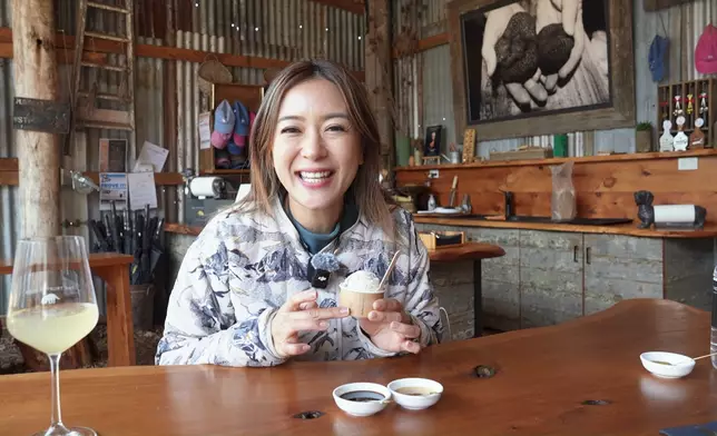 連松露雪糕都試到。