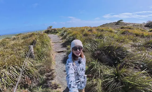 Christy最後去到隱世小鎮Stanley，充滿殖民風情的街區別有味道，乘坐纜車上山睇靚景。