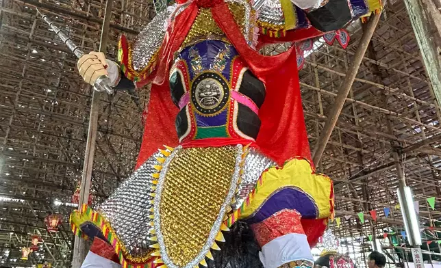 本届醮會化身爲非遺項目的大攢盆，展示豐富多彩的民俗精粹。巴士的報記者攝