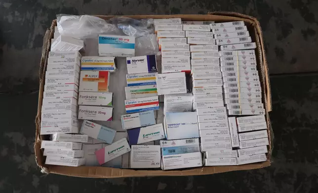 ​香港海關偵破兩宗利用內河船走私約七千五百萬元貨物案件。政府新聞處圖片