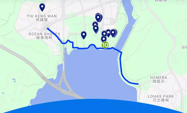 參與「助小店 撐跑手」計劃的食肆，當中不乏位於不同的熱門練跑路線附近，例如中環至灣仔海濱、尖沙咀鐘樓至觀塘海濱，以及將軍澳南海濱長廊等，讓跑手可於賽前品嚐小店特色美食補充能量，成為跑手訓練期間的最強後盾。
  (地圖中標示的編號代表10間「助小店 撐跑手」計劃特色小店的位置，詳情請參閱附件)