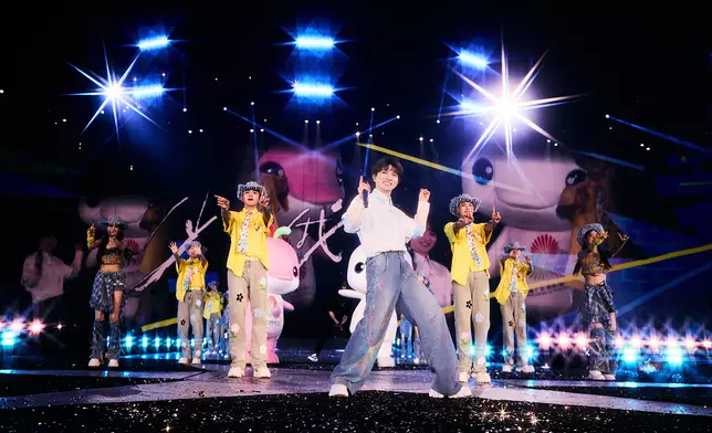 內地人氣歌手周深於啟德主場館舉行跨年演唱會。周深工作室提供圖片